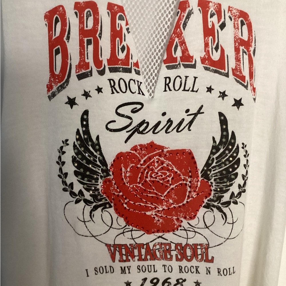White and Red Vintage Style Rock Jersey with Graphics M